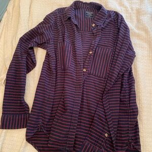 4 for 1! Old Navy, Merona, H&M, Abercrombie S/XS button downs and tunics